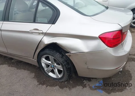 2015 BMW 320I z USA, uszkodzony, nr VIN WBA3B1C56FP831164